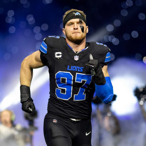 Aidan Hutchinson Private Autograph Signing